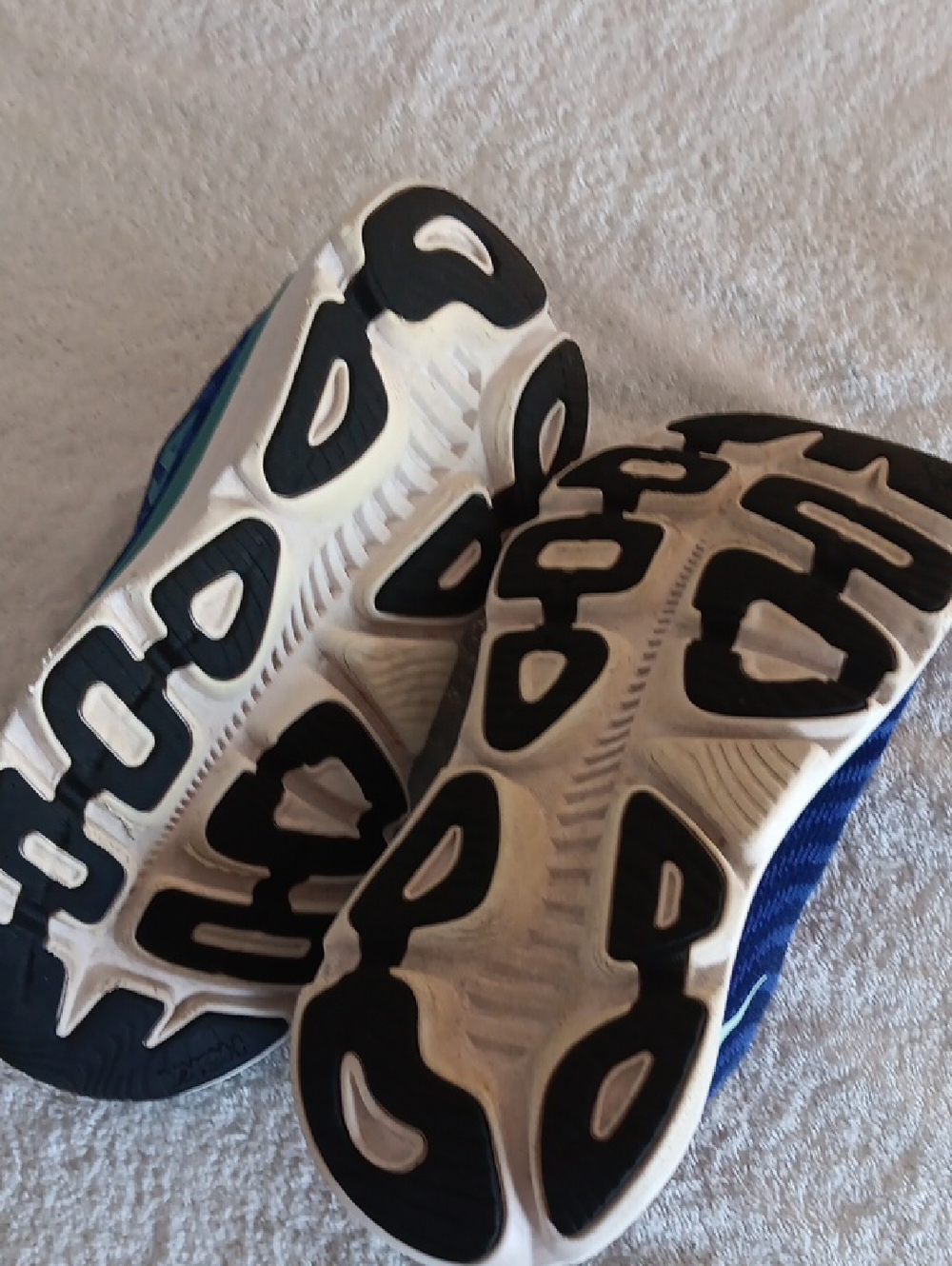 Hoka Gaviota 5 Running Shoes - Picture 15 of 16